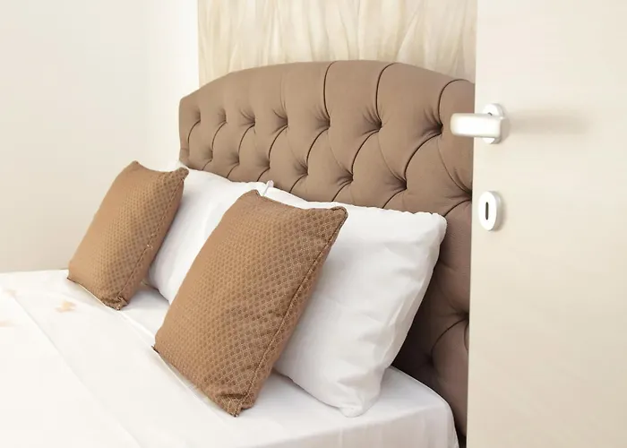 White Wood House Apartment
