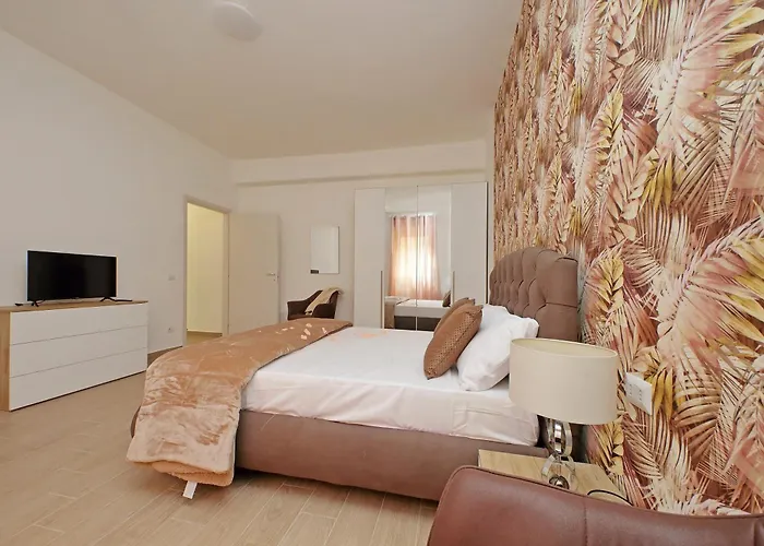 White Wood House Apartment *